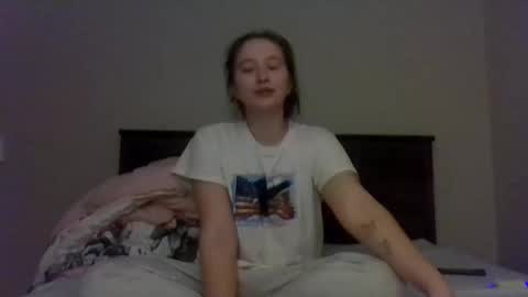 Snapshot of nakedmomma chatting on 01/14/25, 04:15 SianaBabe online show from 01/14/25, 04:15