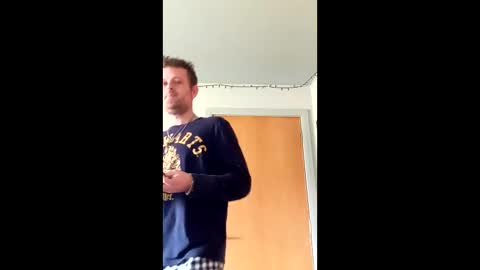 nakedscotsman199211189180 online show from 04/11/26, 12:31