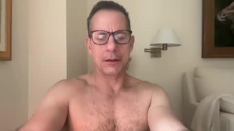 nakedsuperman1234 online show from 03/05/25, 12:00