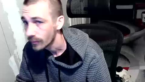 Snapshot of nakedtoken chatting on 04/03/26, 01:42 nakedtoken online show from 04/03/26, 01:42