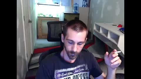 Snapshot of nakedtoken chatting on 04/17/26, 02:47 nakedtoken online show from 04/17/26, 02:47