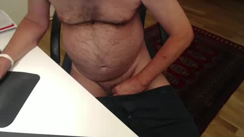 Snapshot of nakedwanker10 chatting on 04/20/26, 04:37 Nakedwanker10 online show from 04/20/26, 04:37