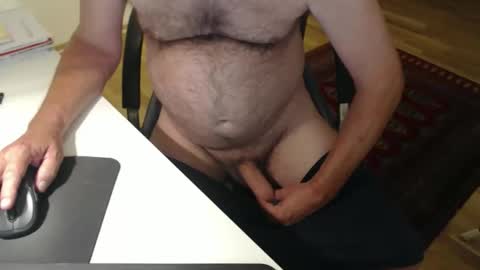 Snapshot of nakedwanker10 chatting on 05/01/26, 03:22 Nakedwanker10 online show from 05/01/26, 03:22