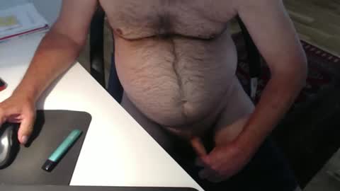 Snapshot of nakedwanker10 chatting on 05/01/26, 04:22 Nakedwanker10 online show from 05/01/26, 04:22