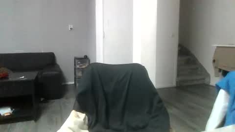 Snapshot of nakedxxxman chatting on 10/06/25, 07:28 nakedxxxman online show from 10/06/25, 07:28