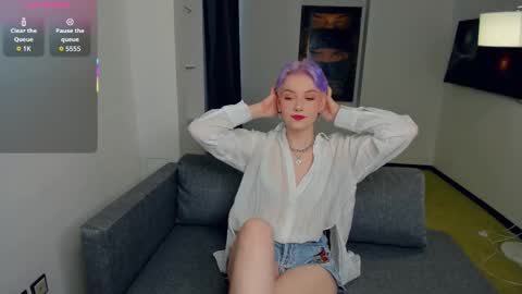 Kate online show from 09/11/25, 11:43