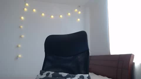 Snapshot of nala_foster chatting on 04/21/26, 04:56 Nala online show from 04/21/26, 04:56