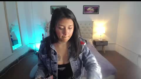 Snapshot of nala_sc chatting on 10/19/25, 01:06 nala_sc online show from 10/19/25, 01:06