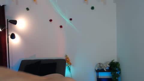 Snapshot of nale4u chatting on 05/18/26, 04:07 Nale Next Stream on November 6th at 2230pm CT online show from 05/18/26, 04:07