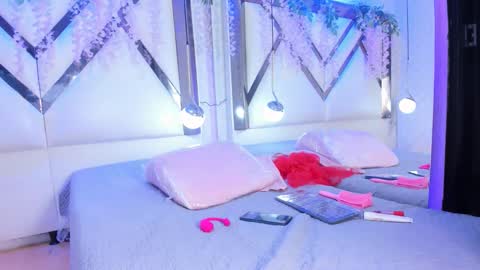 nallymax1 online show from 11/09/25, 09:24