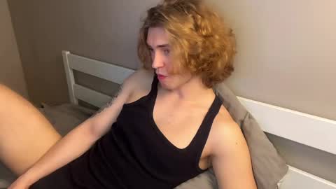 Snapshot of namiraaxel chatting on 05/02/26, 08:47 Georges online show from 05/02/26, 08:47