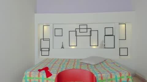 Snapshot of namoismith chatting on 01/13/25, 10:47 Namoi Smith online show from 01/13/25, 10:47