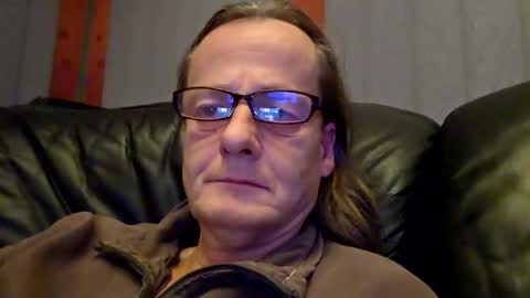 Snapshot of namorreyeb chatting on 11/08/25, 08:40 namorreyeb online show from 11/08/25, 08:40