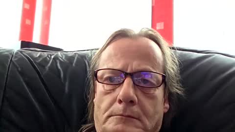 Snapshot of namorreyeb chatting on 11/10/25, 10:47 namorreyeb online show from 11/10/25, 10:47