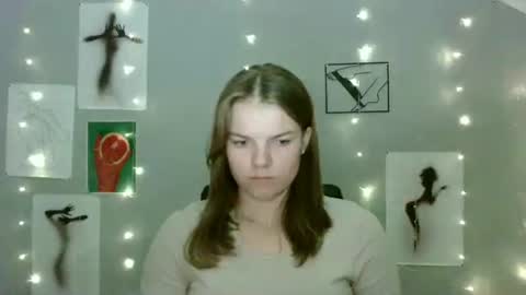 Nana online show from 09/08/25, 02:27