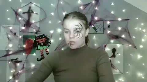 Nana online show from 10/22/25, 08:03