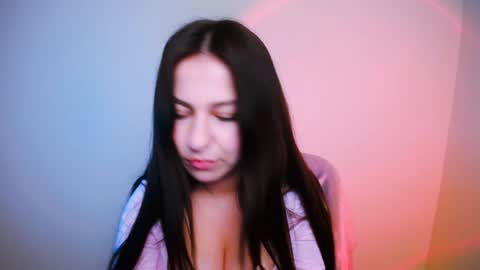 Snapshot of nanafey chatting on 02/06/25, 08:13 your candy online show from 02/06/25, 08:13