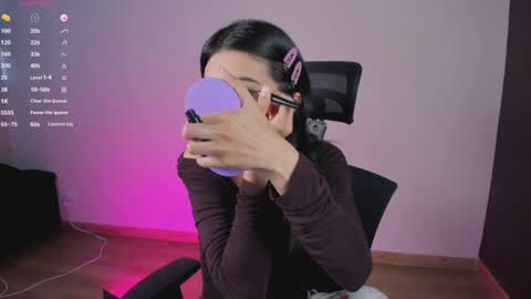 Snapshot of nanakodollx chatting on 06/20/26, 08:44 Nana Natalia online show from 06/20/26, 08:44