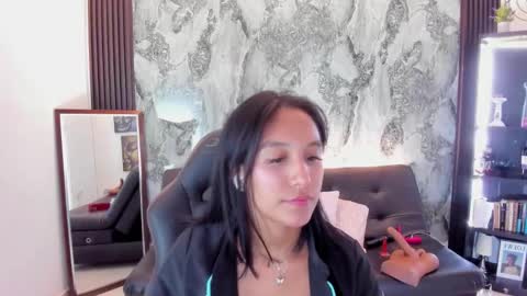 Snapshot of nanami_20 chatting on 03/06/26, 06:04 samantha online show from 03/06/26, 06:04