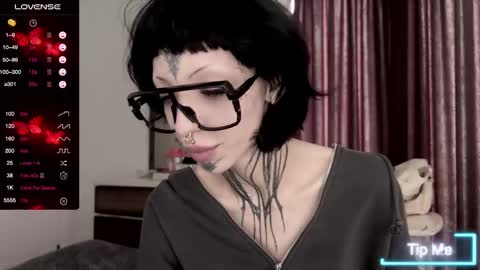 Nana online show from 01/12/25, 12:55