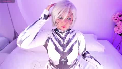 NanaOsaky online show from 11/08/25, 12:16