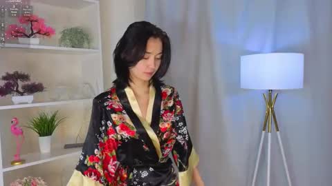 Snapshot of nanayuki chatting on 09/18/25, 03:58 Miya online show from 09/18/25, 03:58