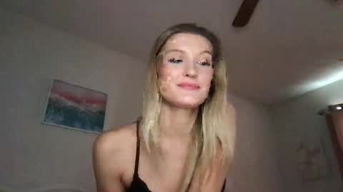 Snapshot of nancy_babe20 chatting on 01/16/26, 08:13 Nancy online show from 01/16/26, 08:13