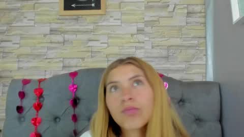 Snapshot of nancy_blonde chatting on 05/07/26, 03:34 nancy blonde online show from 05/07/26, 03:34