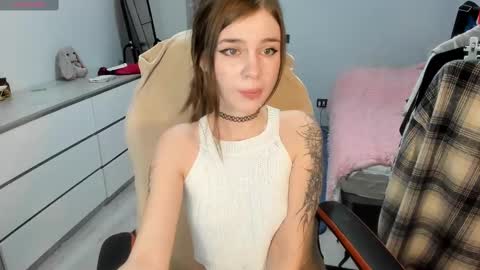 Nancy online show from 03/10/25, 03:23