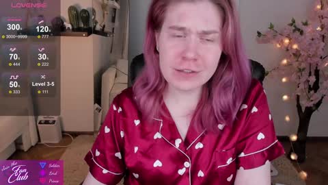 Nancy online show from 01/23/25, 12:19