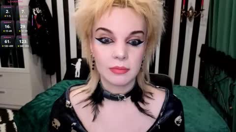 Nancy online show from 10/28/25, 12:03