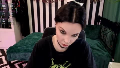 Nancy online show from 04/07/26, 06:03