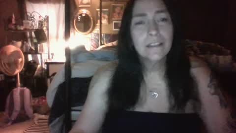 Snapshot of nancybees3 chatting on 06/21/26, 02:19 jasminej online show from 06/21/26, 02:19
