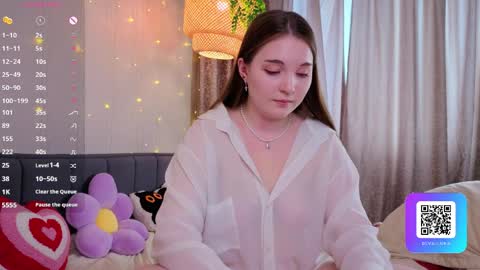 Luna online show from 04/11/26, 05:45