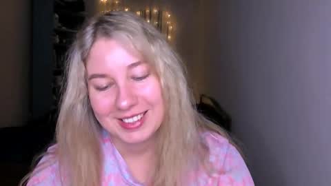 Nancy online show from 04/23/26, 04:20