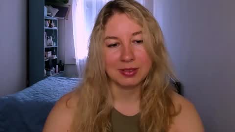 Snapshot of nancysanders chatting on 06/14/26, 06:04 Nancy online show from 06/14/26, 06:04