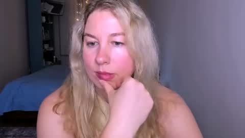 Snapshot of nancysanders chatting on 06/19/26, 06:01 Nancy online show from 06/19/26, 06:01