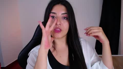 Snapshot of nani_gutierrez chatting on 07/02/26, 07:09 Nani online show from 07/02/26, 07:09