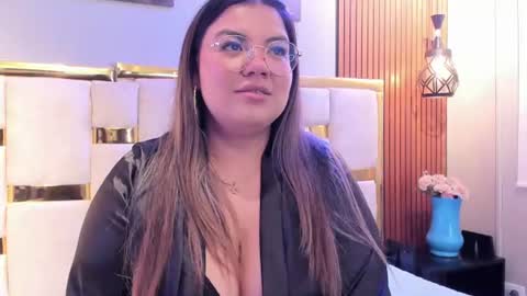 Snapshot of nanitah_45 chatting on 07/02/26, 07:42 Nani . online show from 07/02/26, 07:42