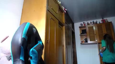 nanna yoshi online show from 01/16/26, 06:45