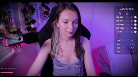 Snapshot of nannoyou chatting on 12/07/24, 05:31 NannoNancy online show from 12/07/24, 05:31