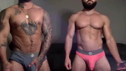 Snapshot of nantenh4 chatting on 11/25/25, 12:43 onlyrealtito online show from 11/25/25, 12:43