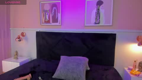 Snapshot of naoko_kirino chatting on 02/12/25, 03:27 Naoko online show from 02/12/25, 03:27