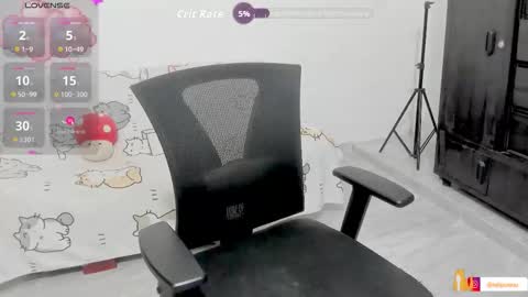  Naoko  online show from 11/13/25, 01:48