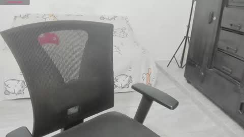 Snapshot of naoko_uwu chatting on 06/01/26, 01:07 Naoko online show from 06/01/26, 01:07