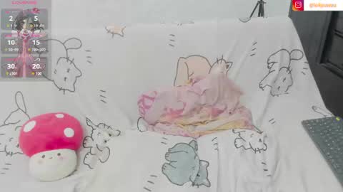 Snapshot of naoko_uwu chatting on 07/05/26, 04:25 Naoko online show from 07/05/26, 04:25