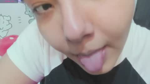 Snapshot of naoko_uwu chatting on 07/10/26, 02:16 Naoko online show from 07/10/26, 02:16