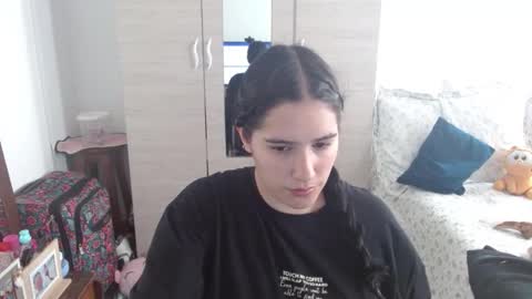 naomi_d online show from 05/03/26, 04:46