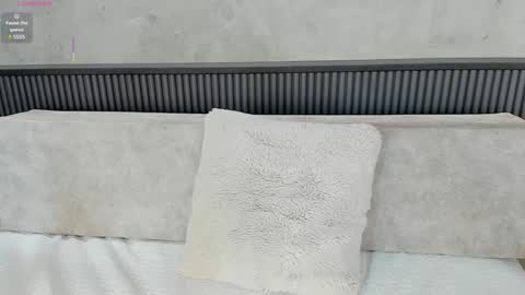 Naomi  online show from 01/23/25, 01:30