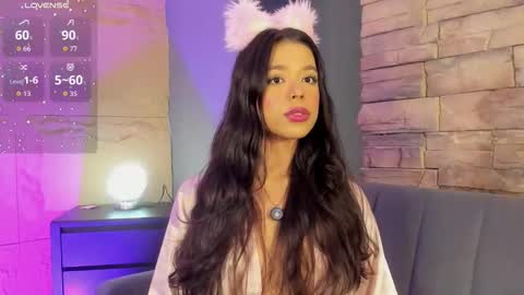 Naomi online show from 11/10/25, 09:58